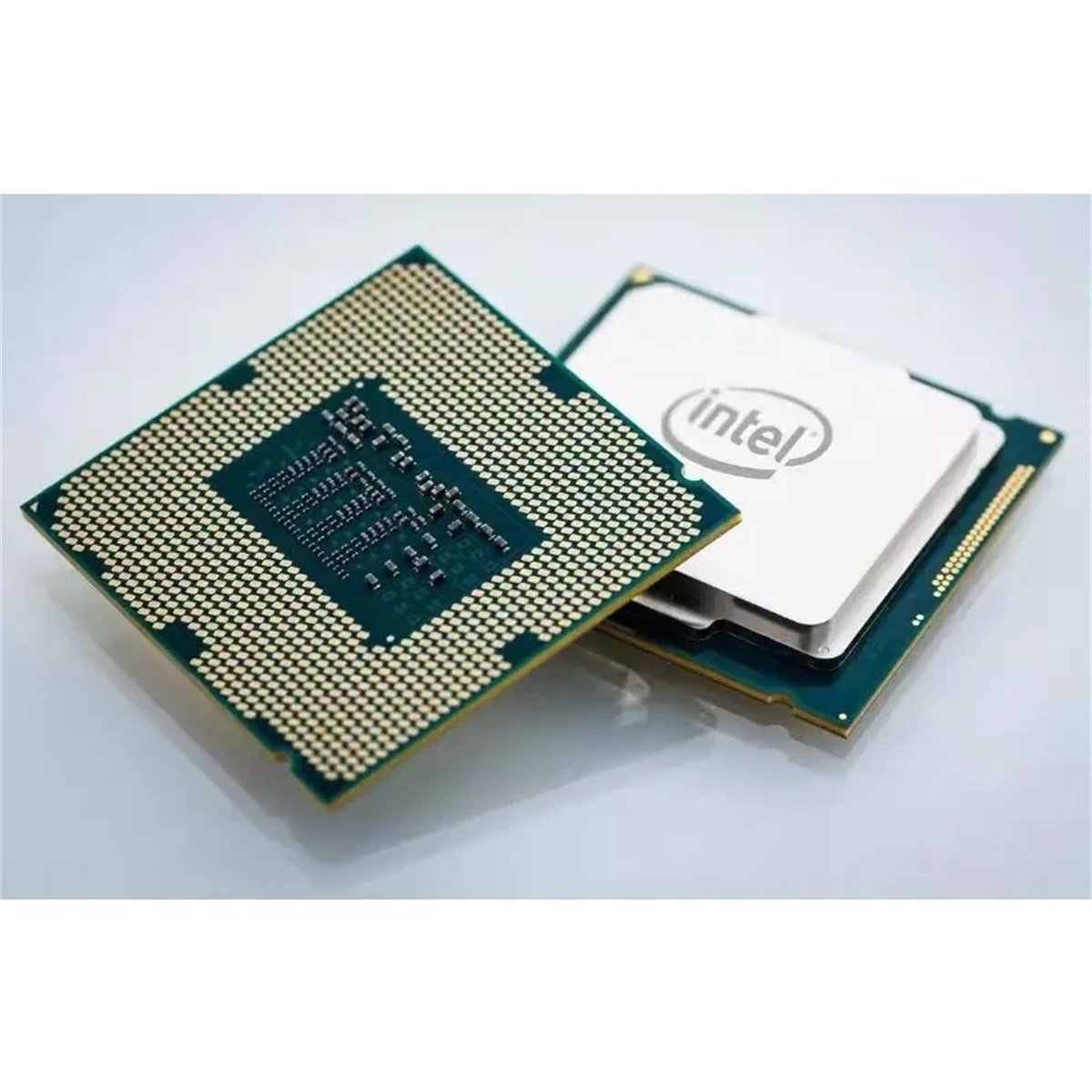 Intel Core i9-7960X 16 Core 32 - đánh giá và giá Intel Cpu Core I9